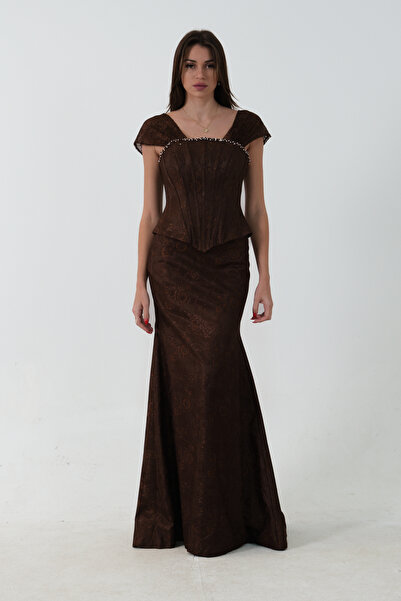 Feminist Korse Detaylı Dantel Kapamalı Düşük Omuz Abiye Kahve 9705791