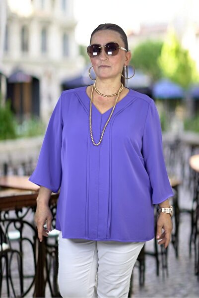 yagmurberen TRUVAKAR KOL ÖNDEN NERVÜR DETAYLI V YAKA BÜYÜK BEDEN JESSİCA KREP...