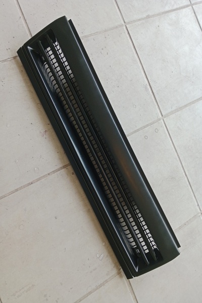 Işır Tofaş Logosuz Panjur El Yapımı Çift Çıtalı Mat Siyah Boyalı