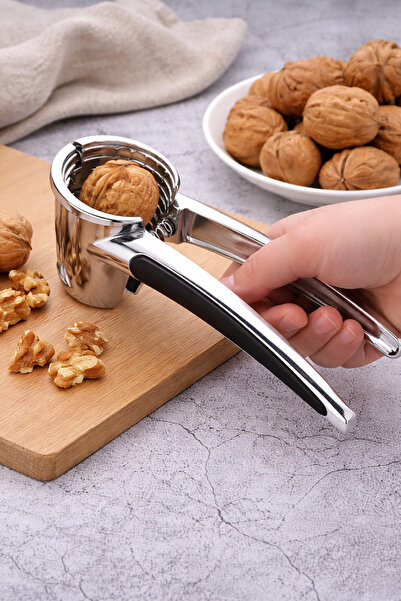 MİS KİTCHEN Ultra Durable Metal Walnut Cracker Professional Heavy Duty Nutcra...