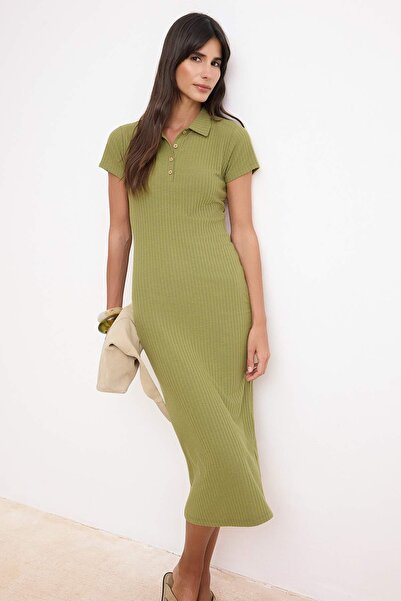 Trendyol Collection Rochie verde ulei, cu guler polo, cu mânecă scurtă, midi,...