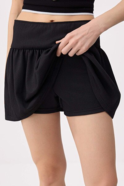 Συλλογή Trendyol Μαύρη πλεκτή φούστα-σορτς με ανάγλυφη υφή σε σχήμα Α/τύπου κ...