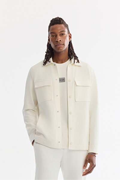 Avva Erkek Beyaz Klasik Yaka Diyagonel Çift Cep Kapaklı Örme Gömlek Ceket A61...