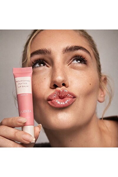 LUDITA Peptidli Vanilya Besleyici Dolgunlaştırıcı Lip Balm – 15 ml