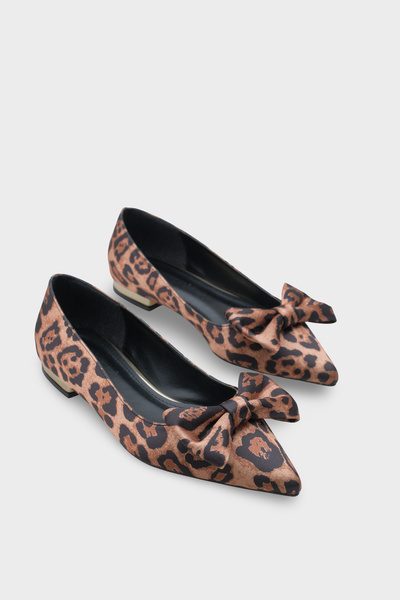 Capone Outfitters Balerini de damă din satin cu toc scurt și cu vârf ascuțit ...