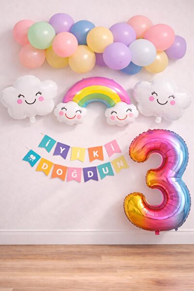 Patladı Gitti مجموعة احتفالات عيد الميلاد لعمر 3 سنوات من Rainbow Cloud Concept