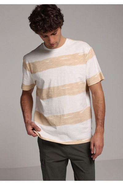 Colin's Ανδρικό κοντομάνικο μπλουζάκι Comfort Fit με στρογγυλή λαιμόκοψη