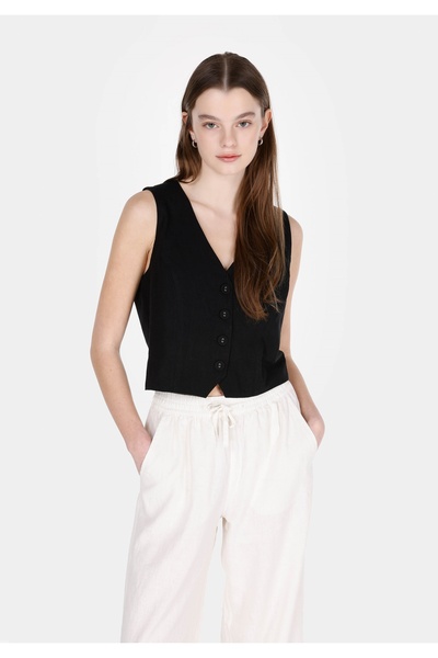 Colin's Women's Black Shirt with Regular Fit