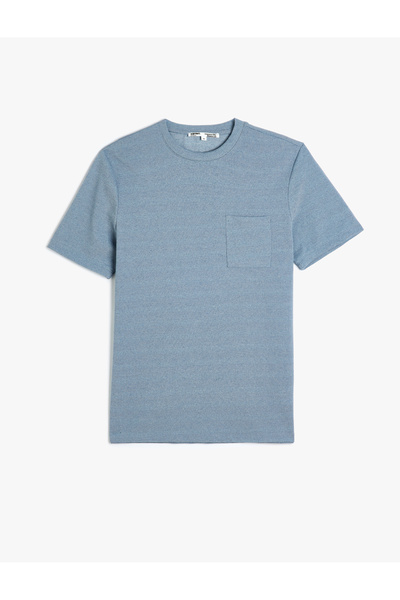 Koton Βασικό μπλουζάκι με λαιμόκοψη με λεπτομέρεια τσέπης κανονική εφαρμογή α...