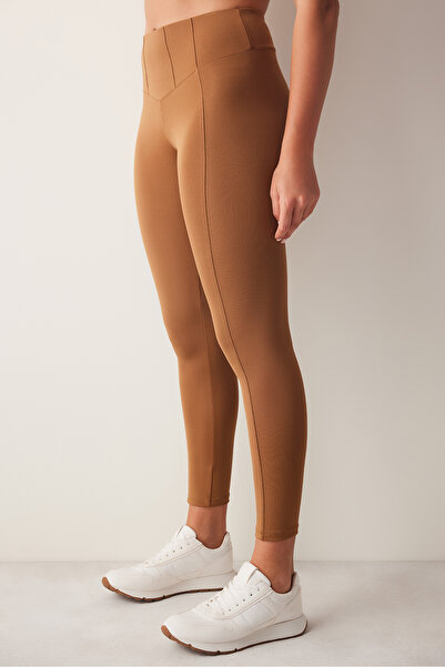 Penti Svetlo smeđe korsetne hlače visokog struka dužine do članaka