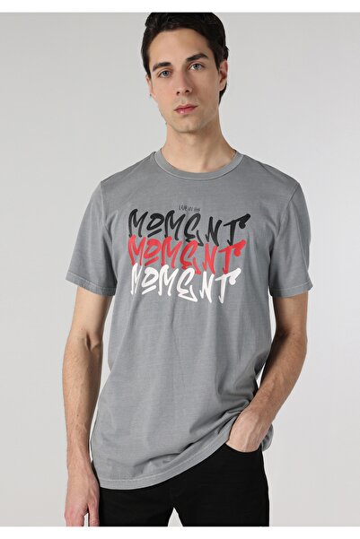 Colin's تي شيرت رمادي بقصة عادية للرجال بأكمام قصيرة - مطبوع