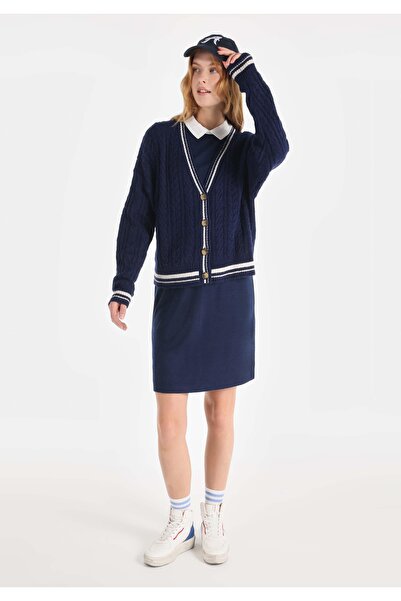 Colin's فستان نسائي محبوك بأكمام طويلة وقصة عادية باللون الأزرق الداكن