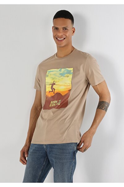 Colin's تي شيرت رجالي ذو قصة عادية وياقة مستديرة وأكمام قصيرة باللون الرمادي