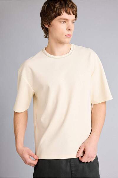 DeFacto Boxy Fit Short Sleeve T-Shirt H2496Ax26Sp