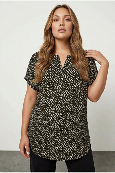 Stil Diva Bluza velike veličine sa V-izrezom i kratkim rukavima Sa deznom 303529