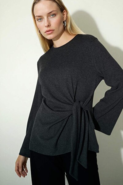 DeFacto Regular Fit Crew Neck Long Sleeve T-Shirt G2798Ax26Sp