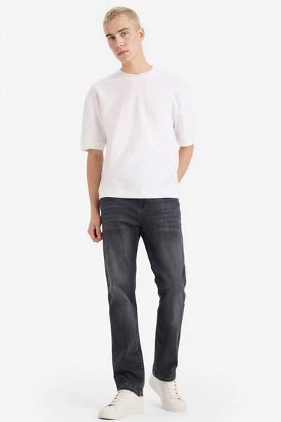 DeFacto Дънки с прав крой G6278AX25AU