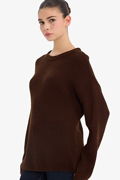 DeFacto Πουλόβερ με κανονική εφαρμογή με λαιμόκοψη από ύφασμα Σελανίκης, βασι...