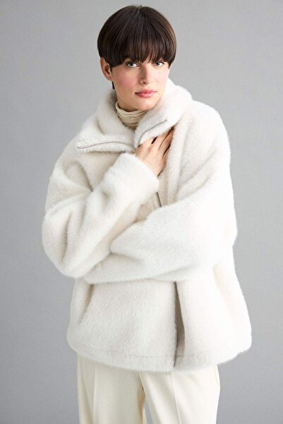 DeFacto Regular Fit Zippered Faux Faux Fur Coat F5567Ax25Wn