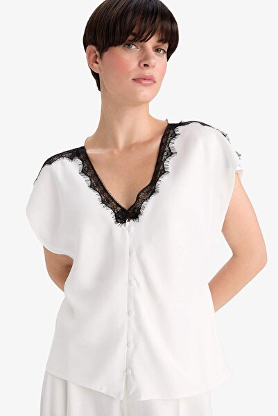 DeFacto Cămașă cu mânecă scurtă din satin, cu decolteu în V, croială normală ...