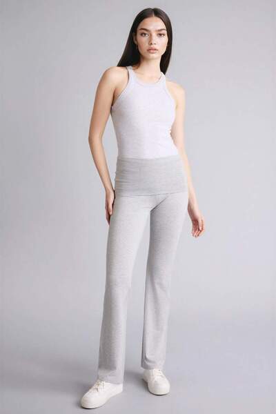 DeFacto Schlaghose mit ausgestelltem Bein G0007AX25WN