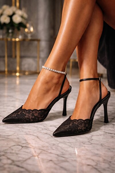 Giydim Gidiyor Lace Heart Dantel Stiletto Siyah
