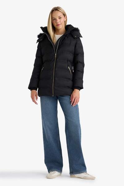 DeFacto Sıcak Tutan Su İtici Regular Fit Kapüşonlu Parka F7424AX26SP