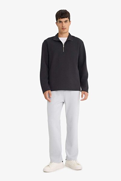 DeFacto بنطال رياضي بقصة عادية ورباط على الخصر وجيوب مستقيمة E7829AX25AU