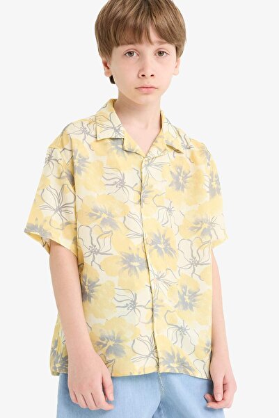 DeFacto Oversize Wide Fit Polo Collar Patterned Viscose Short Sleeve Shirt Bo...