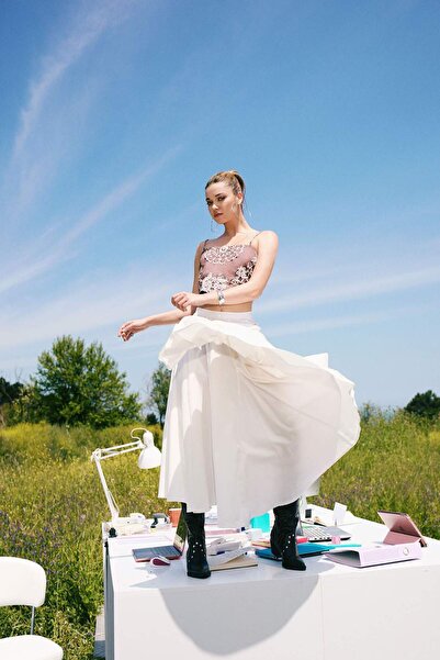 DeFacto Afra x A-Linien-Maxirock aus gefüttertem Popeline mit normaler Taille...