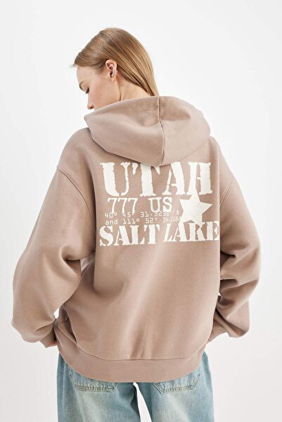 DeFacto Oversized Wide Fit Hooded Back Printed Thick Sweatshirt C7858Ax24Wn