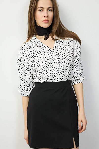 DeFacto Регулярний крій, сатинова сорочка з довгими рукавами та крапками E468...