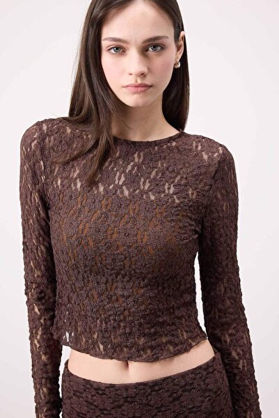 DeFacto Μακρυμάνικη μπλούζα με δαντέλα με λαιμόκοψη E4930AX25SP