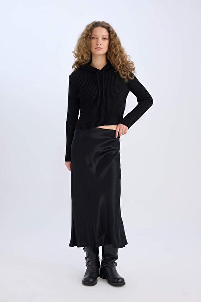 DeFacto A-Line Regular Waist Satin Maxi Skirt E3856Ax24Wn