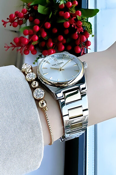 Tom Jones ساعة يد نسائية أصلية 3 Atm مقاومة للماء باللون الذهبي والفضي وسوار ...