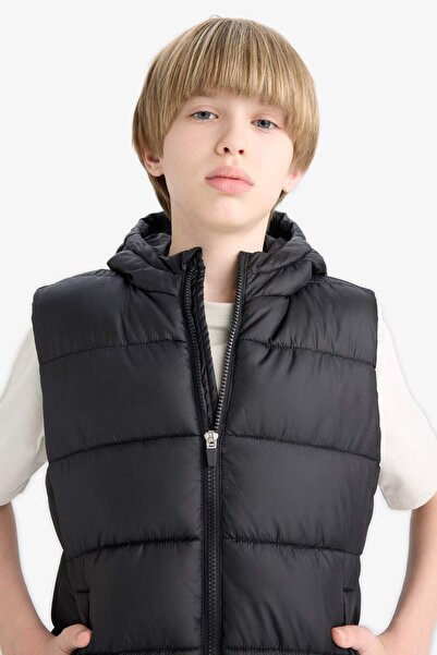 DeFacto Vestă de puf pentru băieți - hidrofugă, cu glugă C4334a824au
