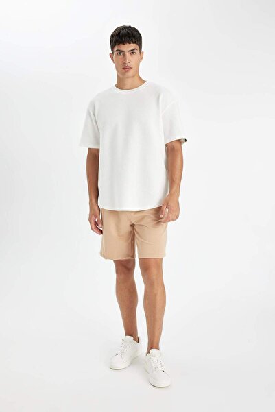 DeFacto Basic Plain Bermuda Shorts mit normaler Passform und Taschen D7920AX24SM