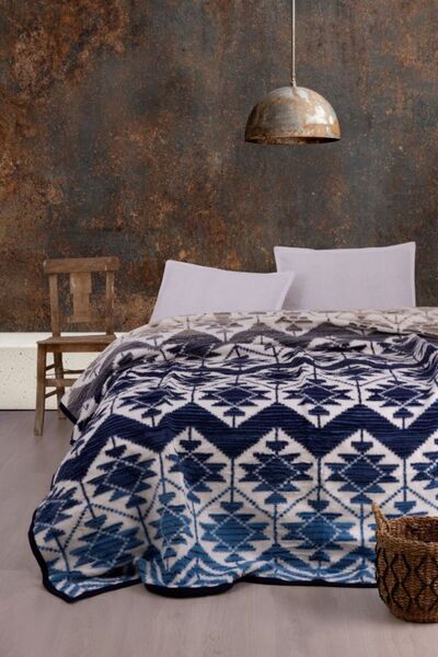 SİHİRLİ AYAKLAR Pătură de pluș pentru o singură persoană cu model