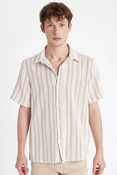 DeFacto Letní pruhovaná košile Regular Fit s krátkým rukávem D2058ax24hs