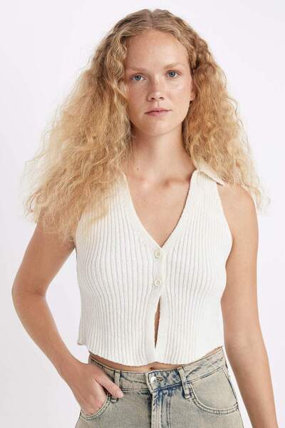 DeFacto Coool Slim Fit Slim Fit geknöpfte Strickweste D3584ax24hs