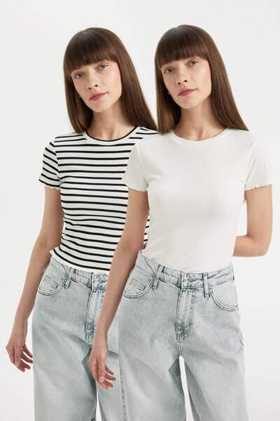 DeFacto 2-Piece Multi-Pack Plain-Lined Fitted Camisole T-Shirt D2384Axns