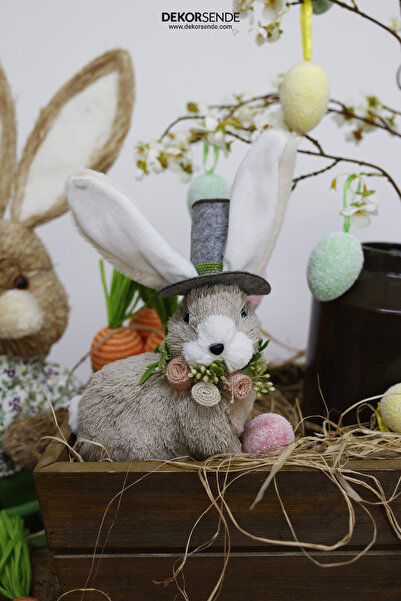 Dekorsende Silindir Şapkalı Çiçek Kolyeli Tavşan 35 cm