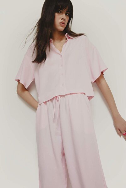 DeFacto Oversize Geniş Kalıp Keten Karışımlı Kısa Kollu Gömlek C3807AX24SP