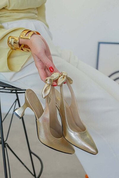 Stil Durağı ELENİ 5 CM TOPUKLU YENİ SEZON TOPUKLU AYKAKABI ALTIN
