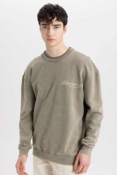 DeFacto Comfort Regular Fit Comfortable Fit Crew Neck Back Printed Sweatshirt...