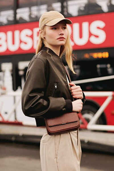 DeFacto College Collar Snap Fastener Pocket Vintage Faux Leather Bomber Jacke...