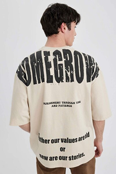 DeFacto Tričko Loose Fit Crew s potiskem na zádech s krátkým rukávem B8494AX24SM