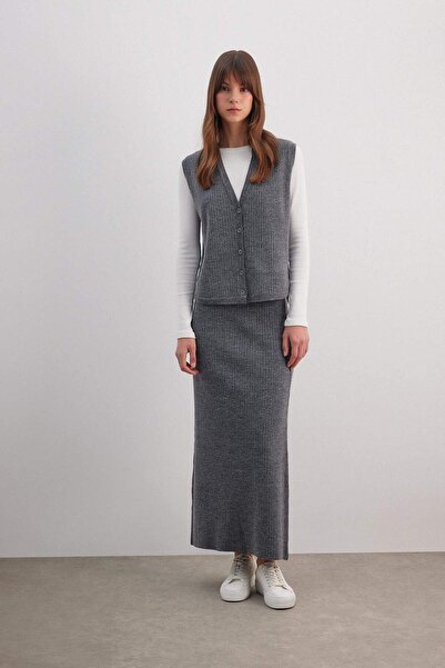 DeFacto Regular Fit Knitwear Maxi Skirt C1705Ax24Sp