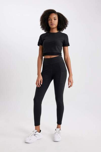 DeFacto DefactoFit Schwarze, hohe Taille, taillierte, dehnbare Skuba-Diver-St...
