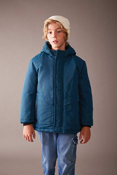 DeFacto Boy's Water Repellent Hooded Fleece Lined down Jacket A2272A823Wn